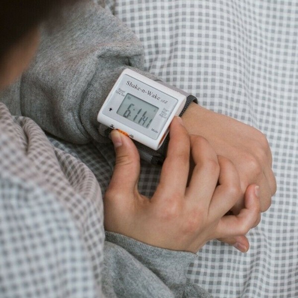 Shake N Wake Silent Alarm Wrist Watch Silent Vibrating Travel Alarm Clock 